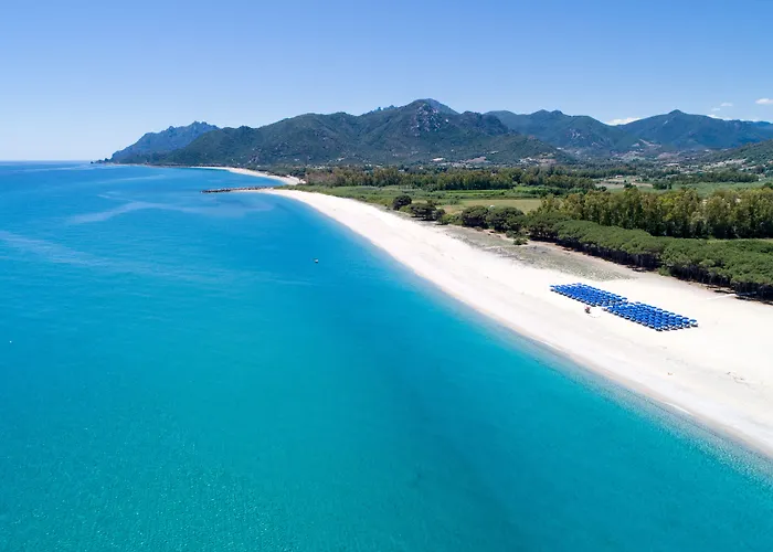 מלון Cala Luas 4*