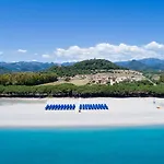 Cala Luas 4*