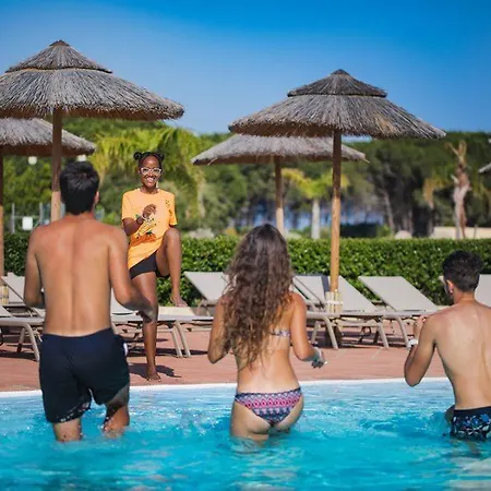 Cala Luas ホテル 4*