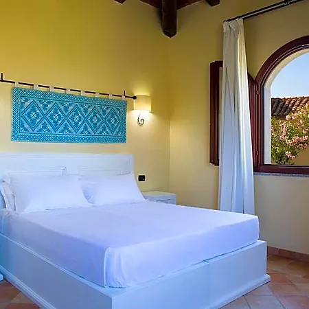 Cala Luas Hotel
