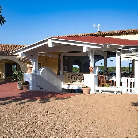 Cala Luas Hotel