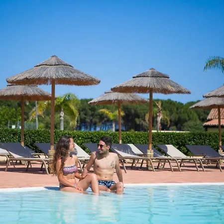 Cala Luas 4*